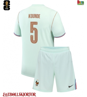 Frankrike Jules Kounde #5 Borta Kläder Barn VM 2026 Kortärmad (+ Korta byxor)